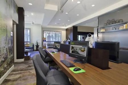 Courtyard by Marriott Cocoa Beach Cape Canaveral - 11