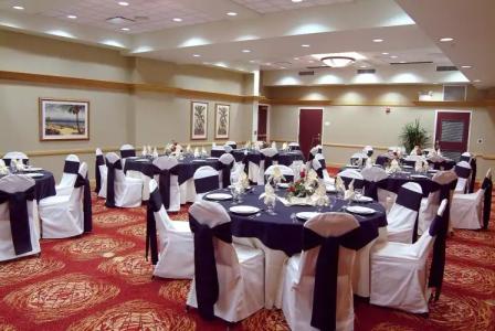 Courtyard by Marriott Cocoa Beach Cape Canaveral - 17