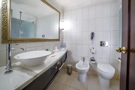 Grand Excelsior Deira - 112
