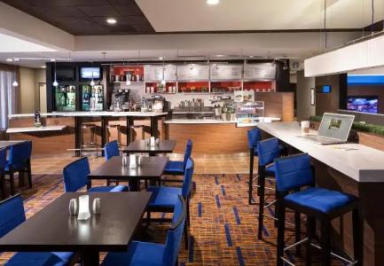 Courtyard Fort Myers Cape Coral - 35