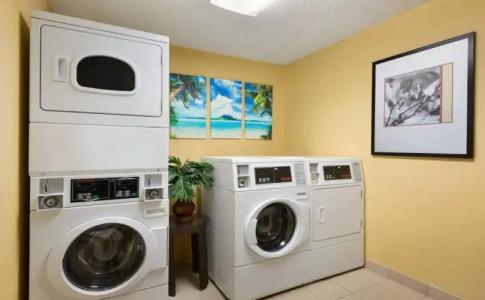 Courtyard Fort Myers Cape Coral - 37