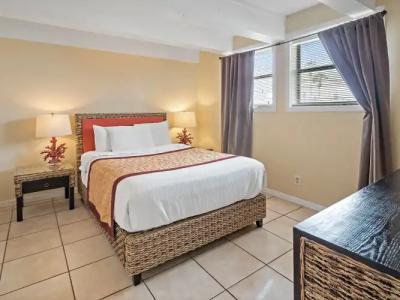 Royal Inn Beach Hutchinson Island - 22