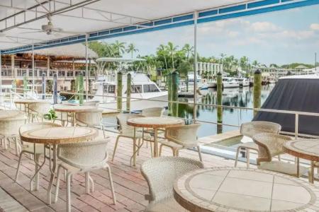 Marina Del Mar Resort and Marina - 18