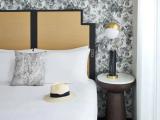 Concierge level Top floor with Terrace Double Penthouse room with island view