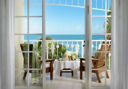 Ocean Key Resort & Spa, a Noble House Resort - 79