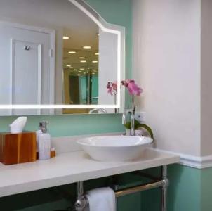 Ocean Key Resort & Spa, a Noble House Resort - 52