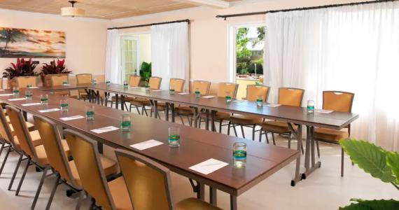 Ocean Key Resort & Spa, a Noble House Resort - 30