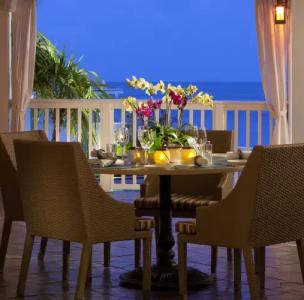 Ocean Key Resort & Spa, a Noble House Resort - 9