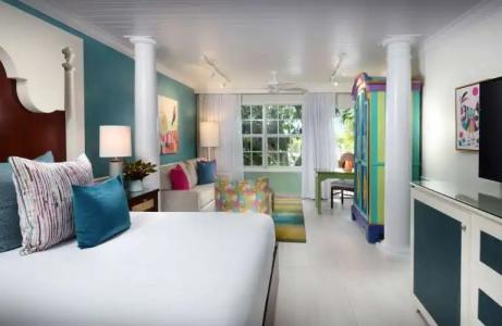 Ocean Key Resort & Spa, a Noble House Resort - 41