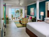 Suite with ocean view