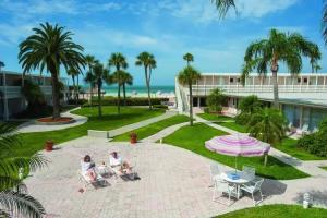 Sandcastle Resort at Lido Beach, Sarasota