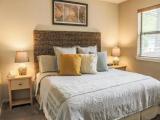 1 Bedroom Standard room with lake view