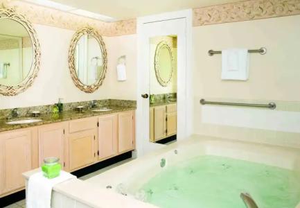 Marriott's Harbour Club - 8