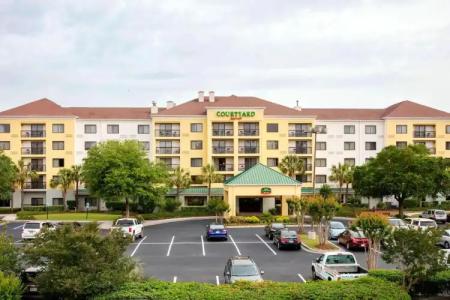 Courtyard by Marriott Myrtle Beach Barefoot Landing - 20