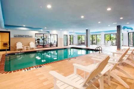 Courtyard by Marriott Myrtle Beach Barefoot Landing - 15