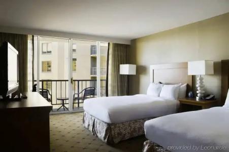 Royale Palms Condominiums - 6