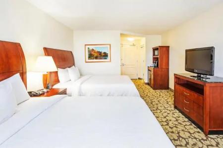 Hilton Garden Inn Myrtle Beach/Coastal Grand Mall - 5