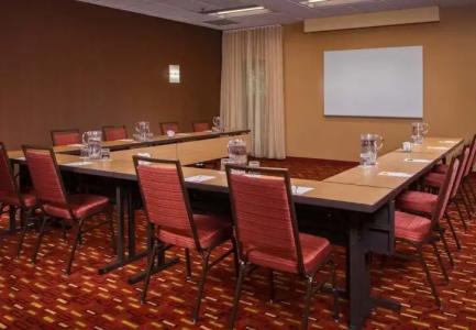 Courtyard Williamsburg - Busch Gardens - 21