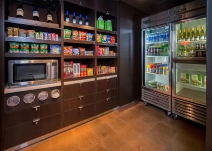 Courtyard Williamsburg - Busch Gardens - 9