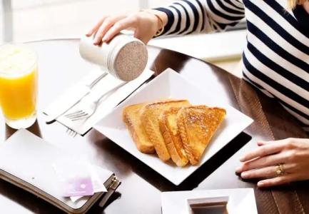 Hyatt Place Milwaukee West - 7