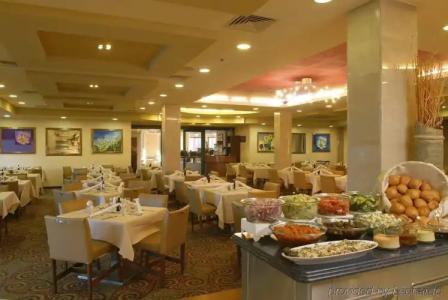 Brown Red Sea - Central Park - 35