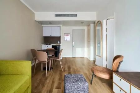 Nova Like - an Atlas - 26