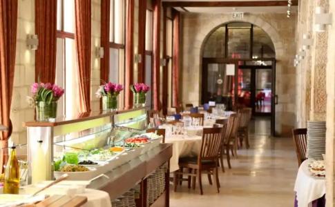 Notre Dame Center - 9