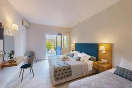 Dolphin Bay Family Beach Resort - 31