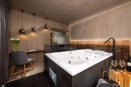 Tsikeli Boutique Meteora - Adults Friendly - 12