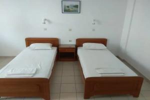 Lemon Grove Hotels And Studios, Kavos