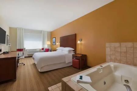 Four Points by Sheraton Portland East - 3