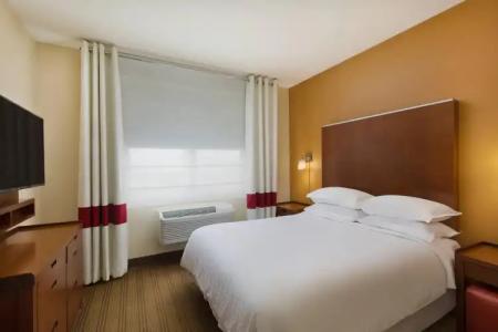 Four Points by Sheraton Portland East - 18