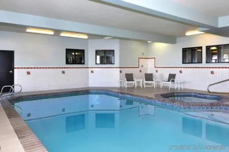 Four Points by Sheraton Portland East - 11