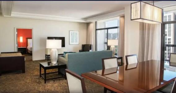 DoubleTree by Hilton Portland - 74