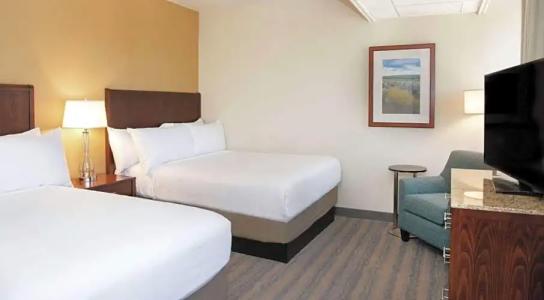 DoubleTree by Hilton Portland - 47