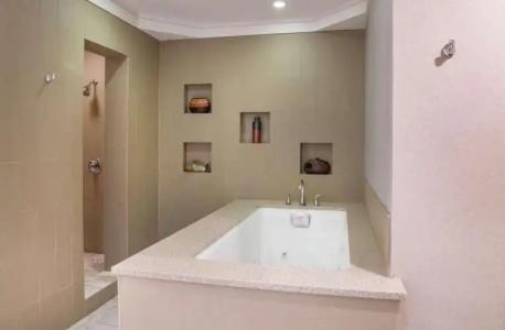 DoubleTree by Hilton Portland - 68