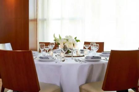 Courtyard Portland Downtown / Convention Center - 28