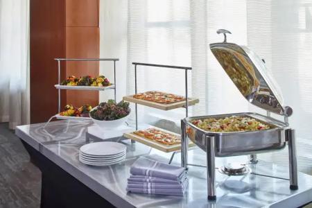 Courtyard Portland Downtown / Convention Center - 11