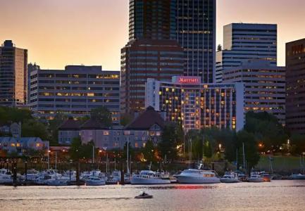 Portland Marriott Downtown Waterfront