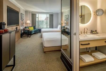 Hilton Portland Downtown - 5