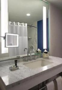 The Zags Portland - 22