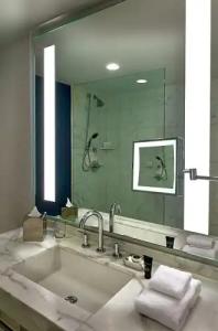 The Zags Portland - 74