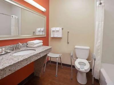 La Quinta by Wyndham Tucson - Reid Park - 46