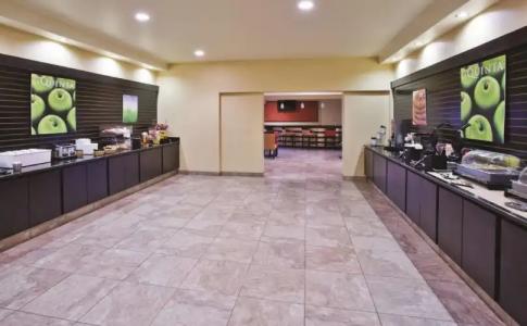 La Quinta by Wyndham Tucson - Reid Park - 32