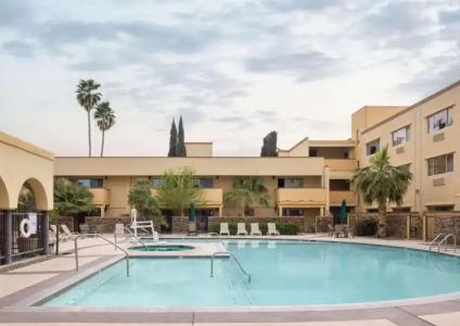 La Quinta by Wyndham Tucson - Reid Park - 18