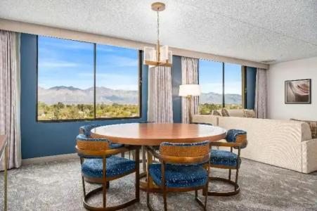 DoubleTree by Hilton Tucson-Reid Park - 71