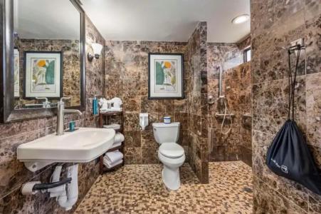 DoubleTree by Hilton Tucson-Reid Park - 9