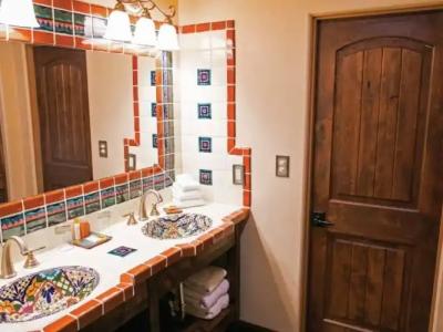 Hacienda del Sol Guest Ranch Resort - 33