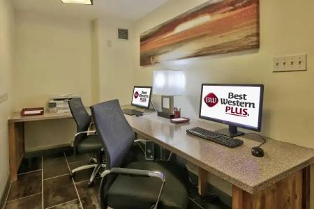 Best Western Plus Rio Grande Inn - 23