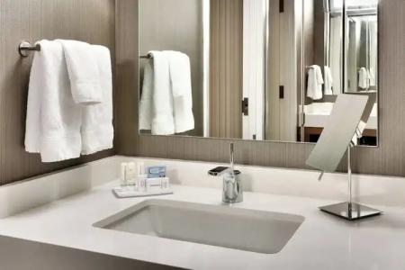 Courtyard by Marriott Albuquerque - 49